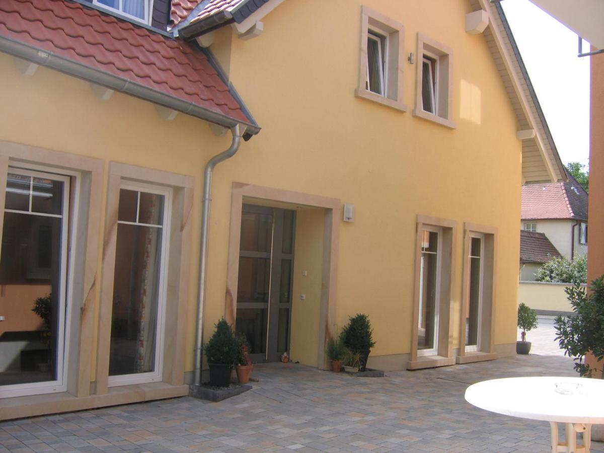 Gaestehaus Ressler Harxheim Exterior photo